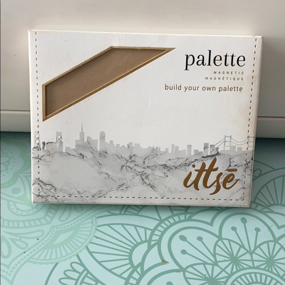 Itsse magnetic palette